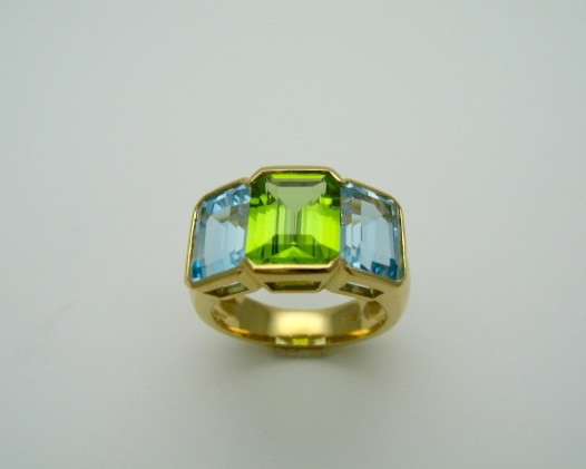 Peridot and Blue Topaz Ring