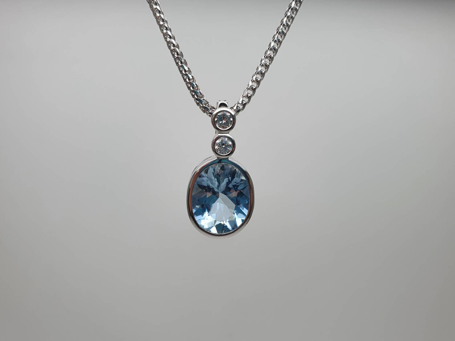 Aquamarine with Diamond pendant