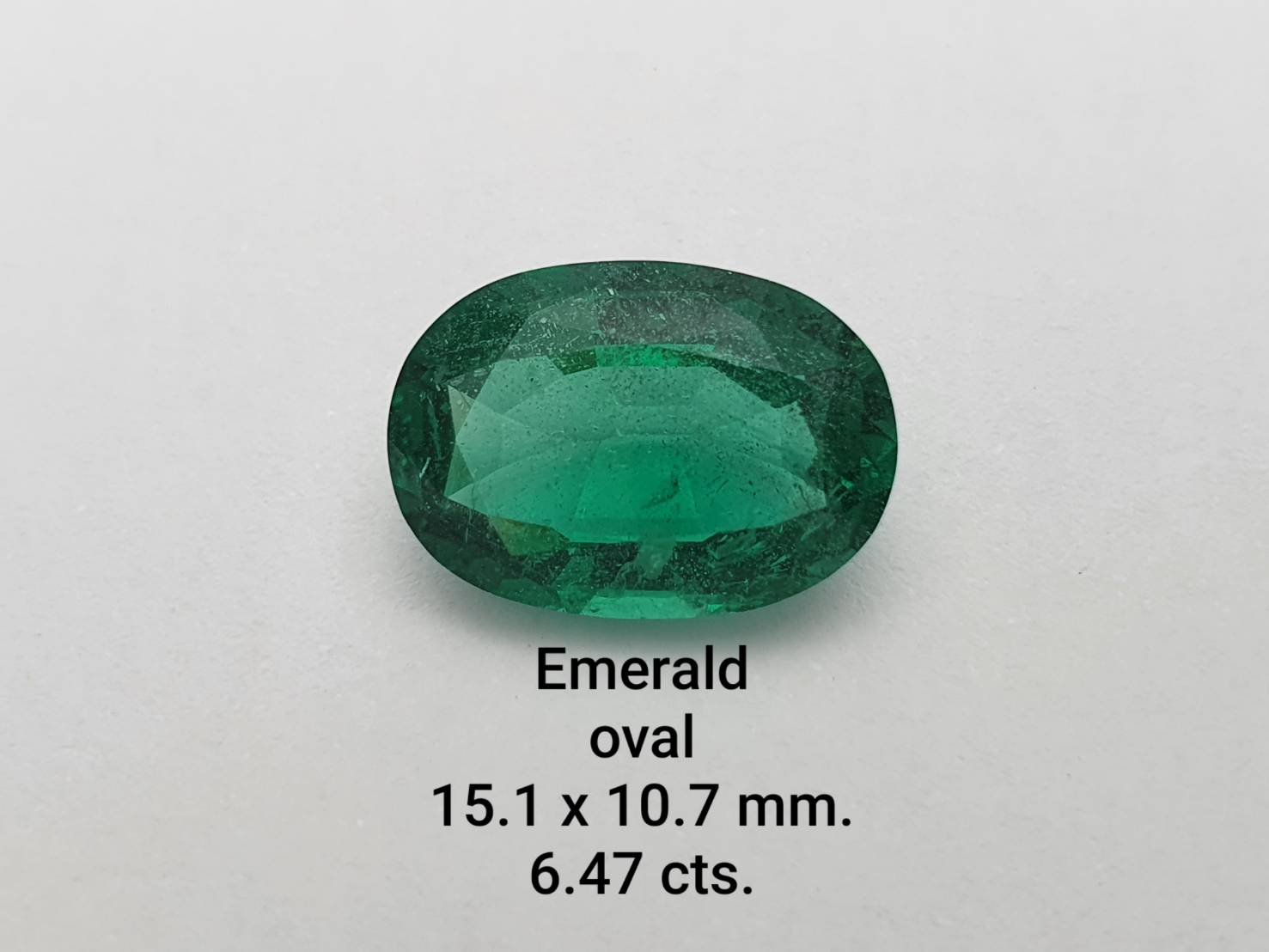 Emerald Oval shape