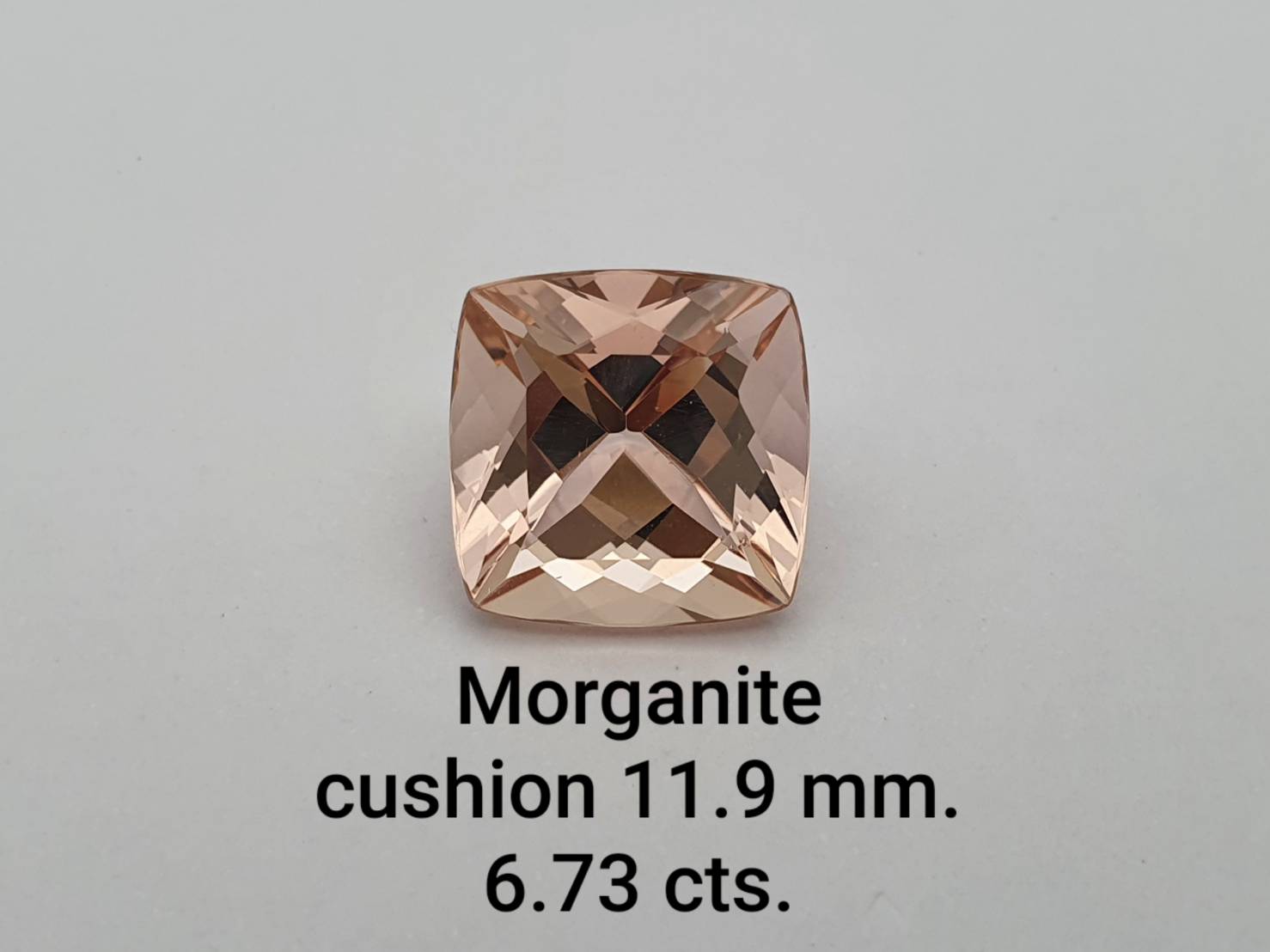 Morganite Cushion shape 