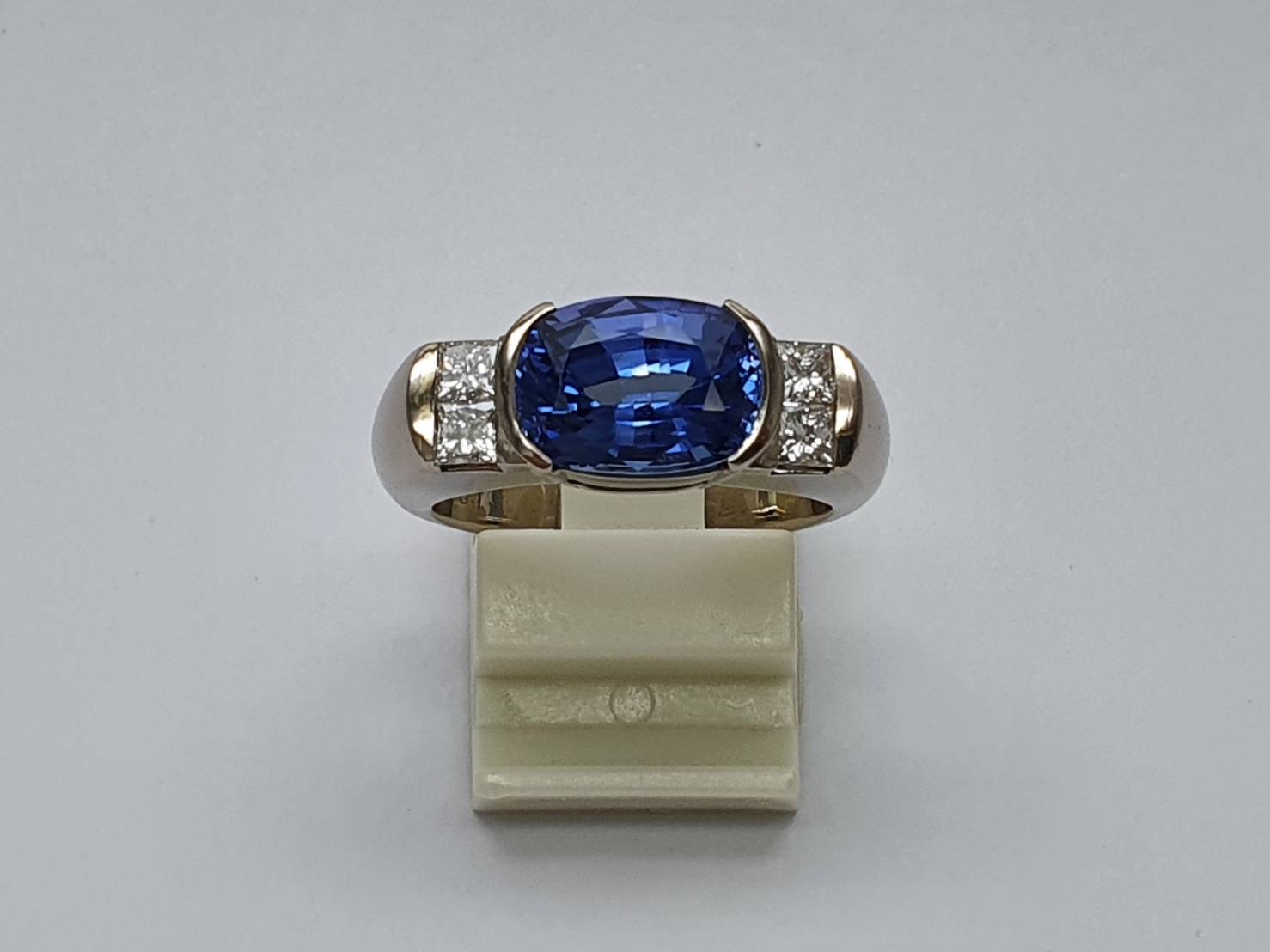 Blue Sapphire and Diamond ring